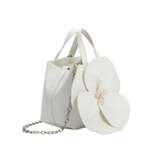 Load image into Gallery viewer, Melie Bianco Monroe Handle Bag
