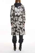 Load image into Gallery viewer, Beulah Style Flower Trench
