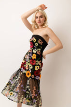 Load image into Gallery viewer, ZION FLORAL DRESS
